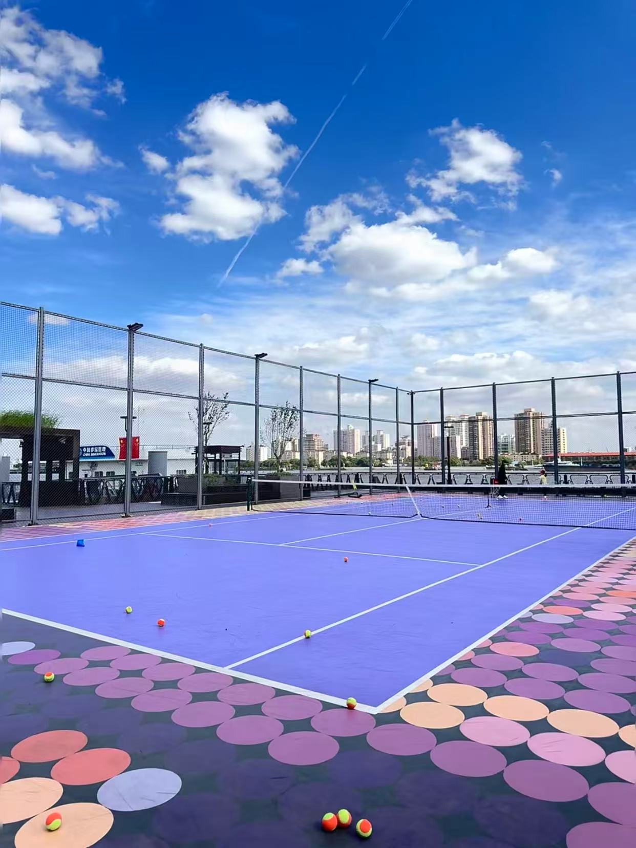 夏季暴晒冬季冻融？硅pu的耐候性如何经受极端气候考验？