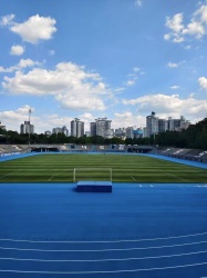 预制型塑胶跑道施工 5 大步骤，比传统跑道简单太多