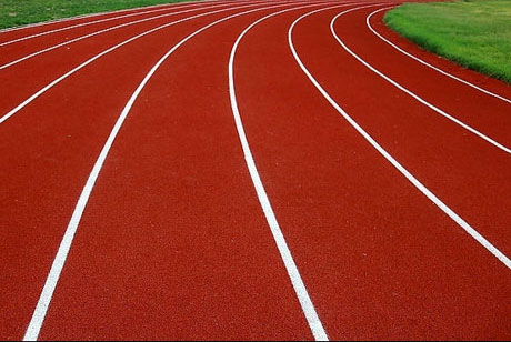 塑胶跑道施工对基础地面的技术要求