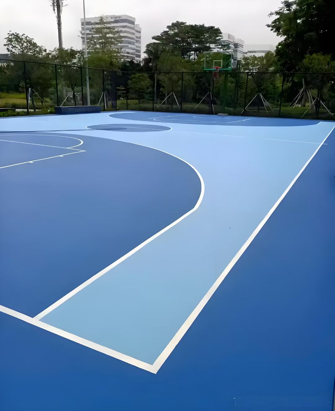 硅 PU 球场打滑、掉色该怎么处理？原因分析 + 解决方案 + 预防技巧